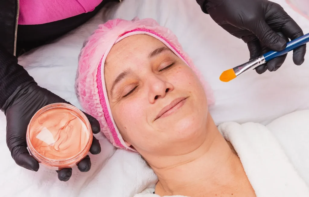 علاج التصبغات وتوحيد لون البشرة